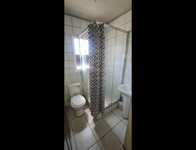 2 BEDROOM HOUSE FOR SALE IN STANMORE